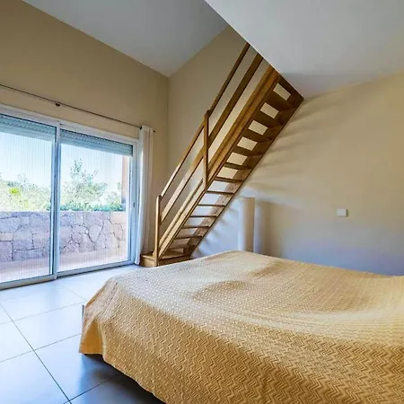 Villa De 4 Chambres Avec Piscine Privee Et Jardin Amenage A Zonza Villa Zonza